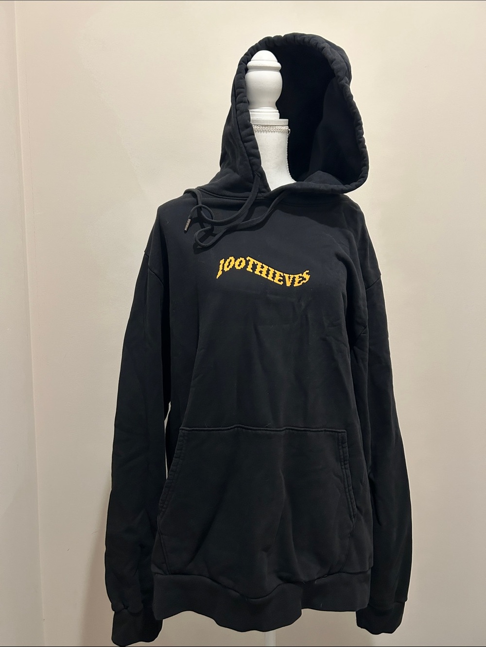 100 Thieves Hoodie